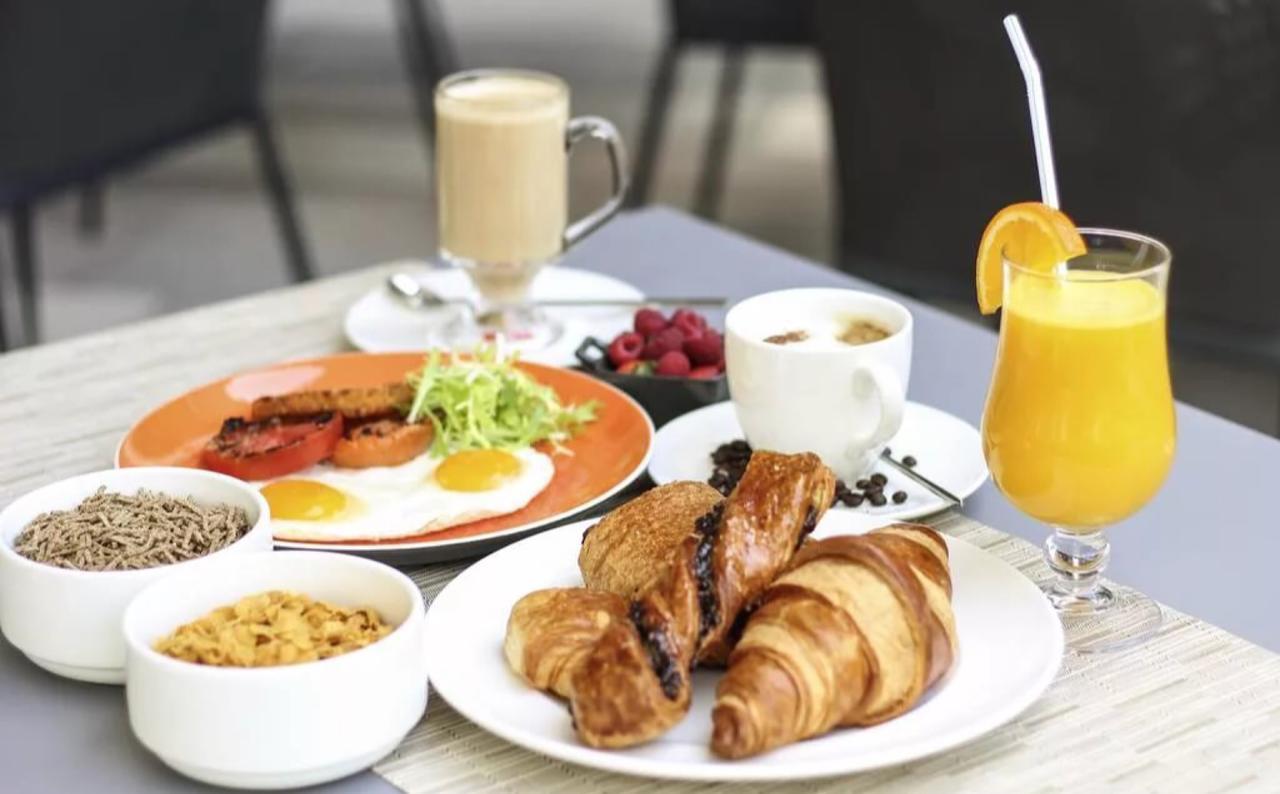Amadeus Hotel Tbilisi Eksteriør billede