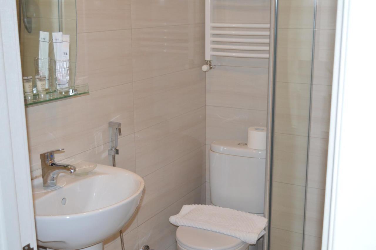 Amadeus Hotel Tbilisi Eksteriør billede