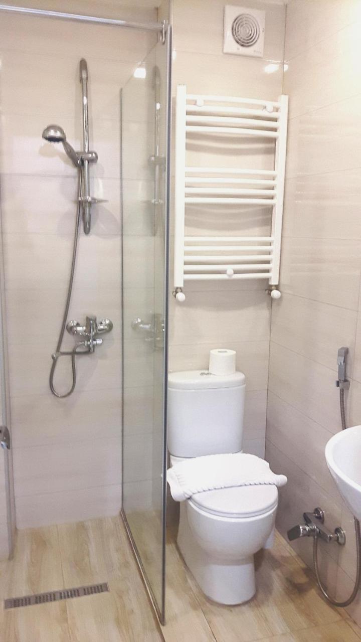 Amadeus Hotel Tbilisi Eksteriør billede