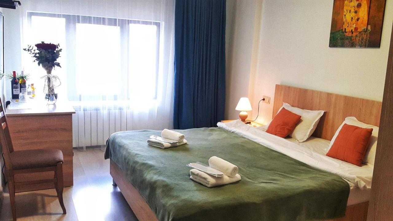 Amadeus Hotel Tbilisi Eksteriør billede